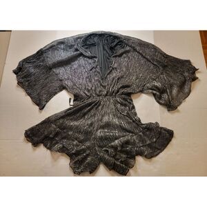 Akaiv Metallic Silver And Black Size Large‎ Romper Shorts